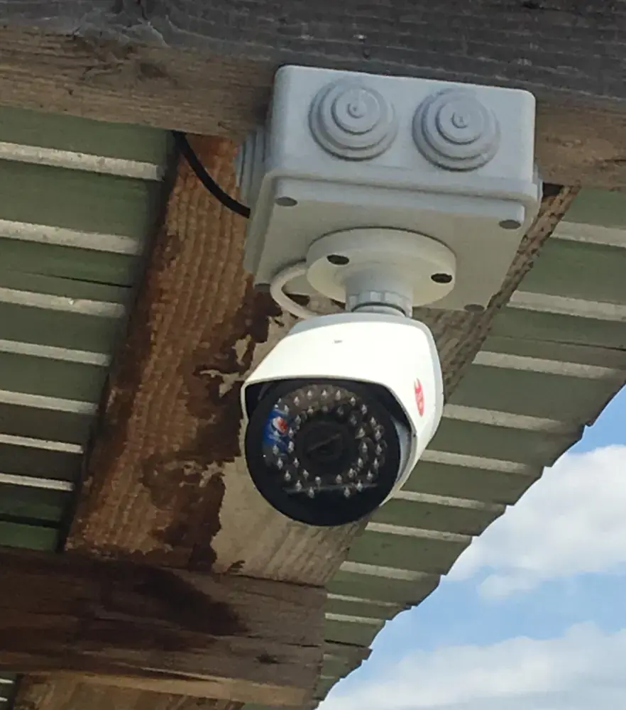 Execuție montaj sistem supraveghere Hikvision – Comuna Gura Ocniței, Dâmbovița