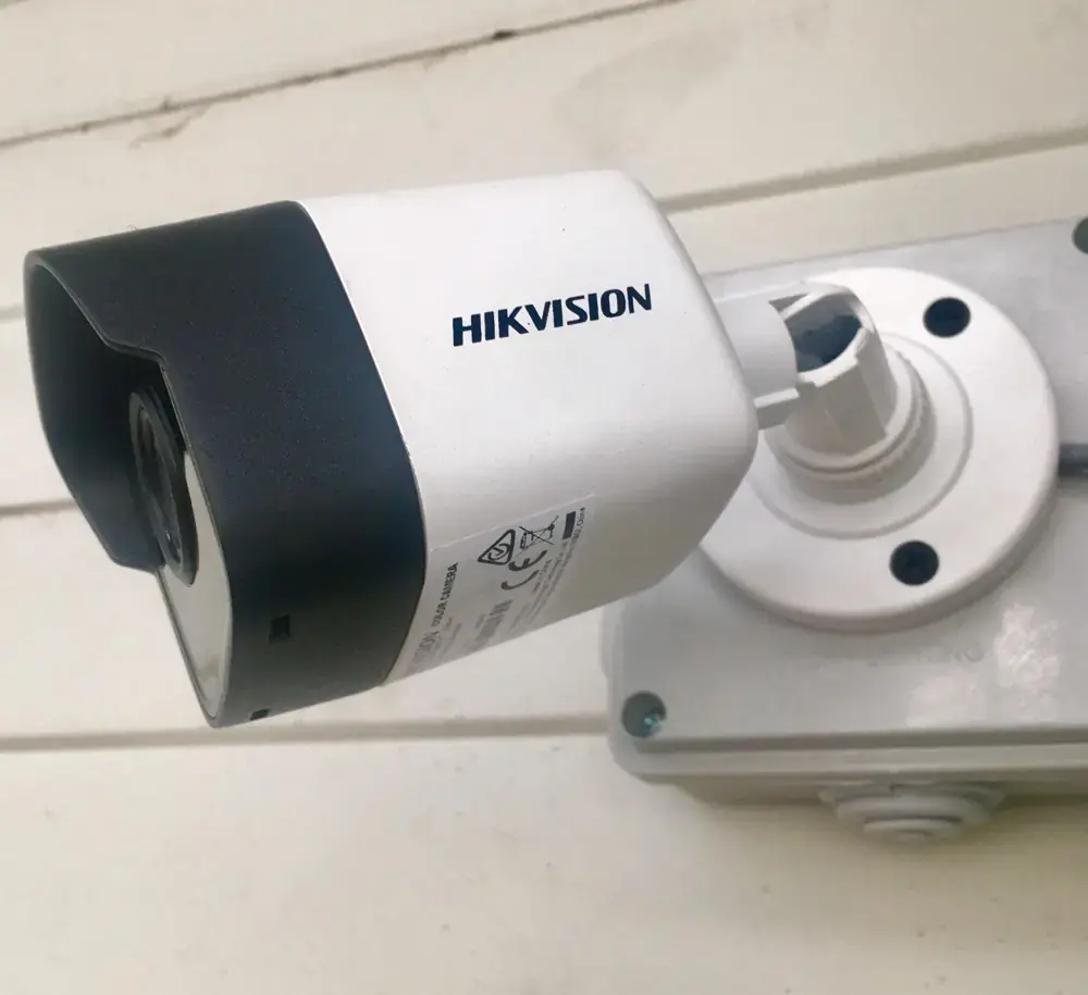 Execuție montaj sistem supraveghere Hikvision – Targoviste, Dâmbovița