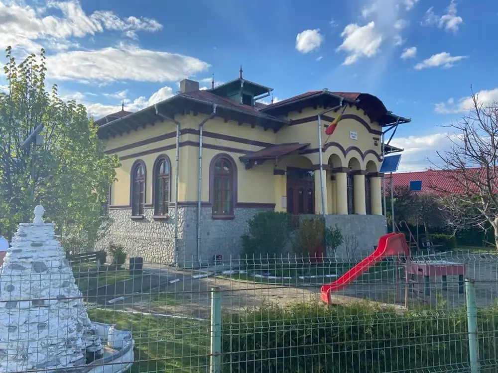 Execuție montaj sistem supraveghere video HIKVISION ColorVu – Homorâciu, Prahova