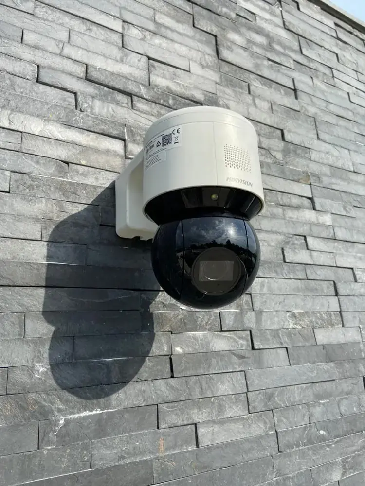 Execuție montaj sistem supraveghere video HIKVISION – Pitesti