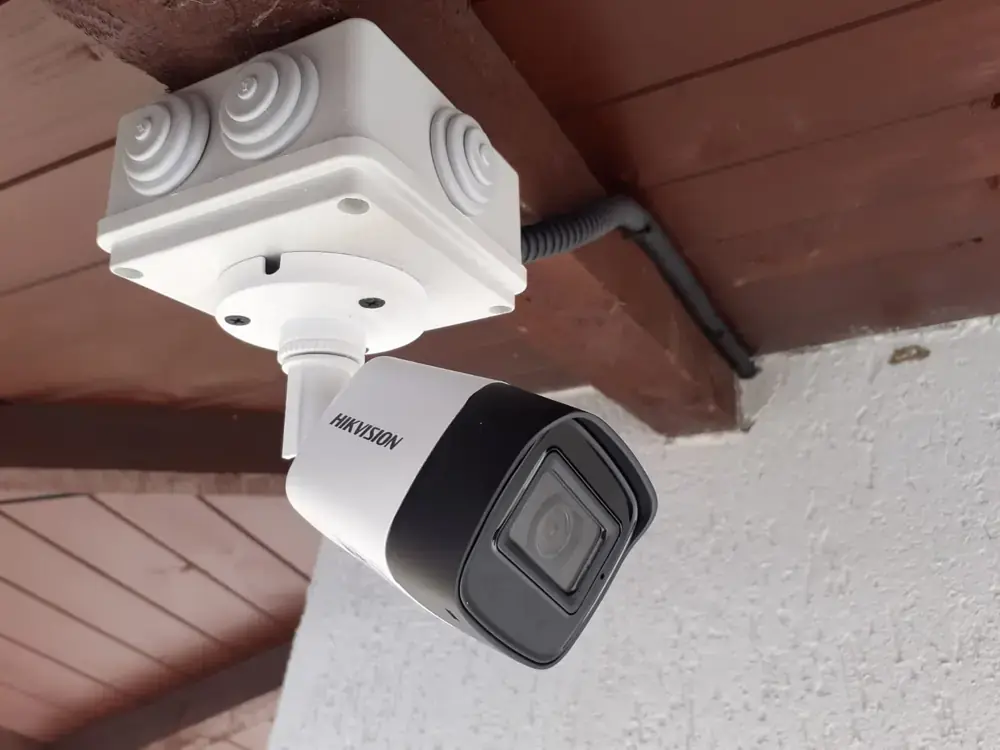 Execuție montaj sistem supraveghere video Hikvision – Sabareni, Giurgiu