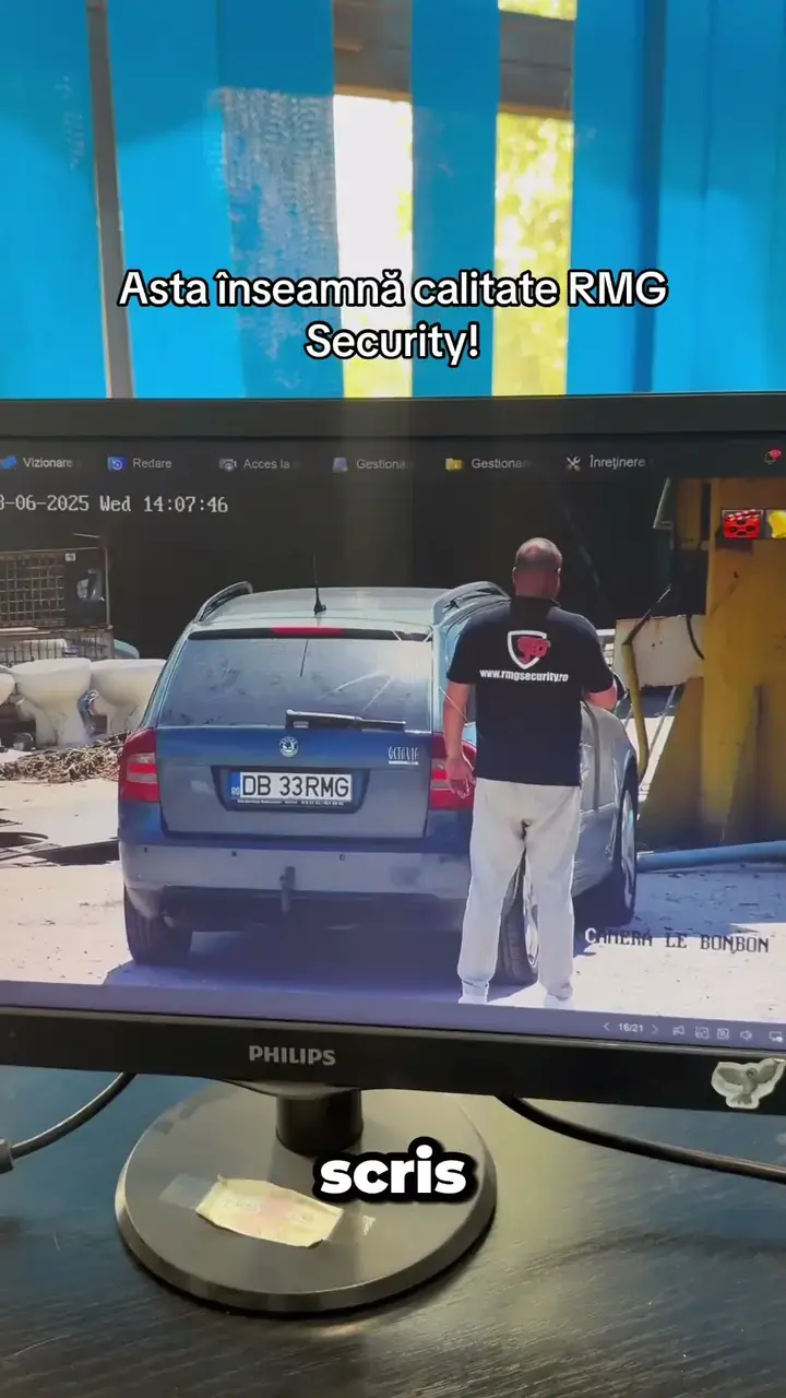 Verificarea detaliilor de la distanță cu PTZ TandemVu